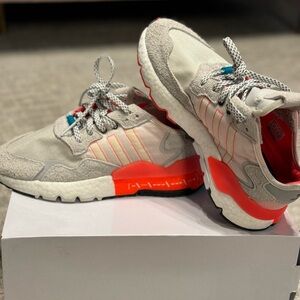 Adidas Night Jogger (Men’s 8, Women’s 9)